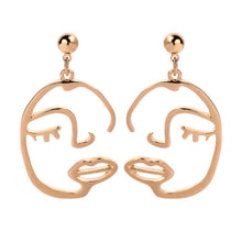 Kiss Me Women Earrings 2019 Korean Fashion Jewelry Gold Color Alloy Face Dangle Earrings Halloween Accessories Brincos
