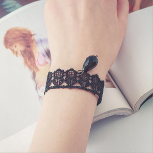 Free shipping wholessale Vintage imitation pearl sun black lace cute bracelets & bangles handmade accessories jewelry bracelets - 64 Corp