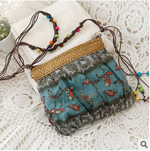 DIDA BEAR 2017 New Boho Bohemia Exotic Floral Straw Weave Strap Cloth Handbag Beach Messenger Bag Small Crossbody Bags Red Blue - 64 Corp