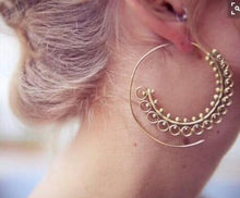 Meyfflin 8 Types Big Swirl Hoop Earrings for Women 2017 New Bohemian Geometric Earring Female Punk Round Boho Jewelry bijoux - 64 Corp