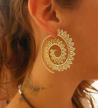 Meyfflin 8 Types Big Swirl Hoop Earrings for Women 2017 New Bohemian Geometric Earring Female Punk Round Boho Jewelry bijoux - 64 Corp
