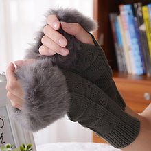Knitted Woolen Gloves Artificial Fur Long - 64 Corp