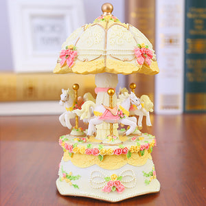 Flashing LED Light Resin Carousel Music Box Kids Girls Valentine's Day Birthday Christmas Gift Toy Wedding Home Decor Crafts