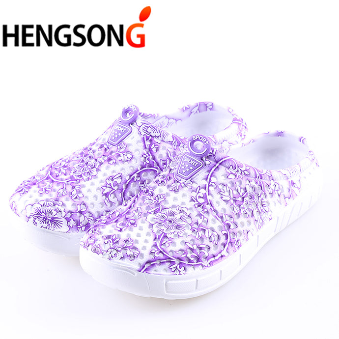 HENGSONG 2018 Summer Women Beach Slippers Blue and White Print Breathable Mesh Shoes For Flip Flop Massage Slippers Plus Size 41 - 64 Corp