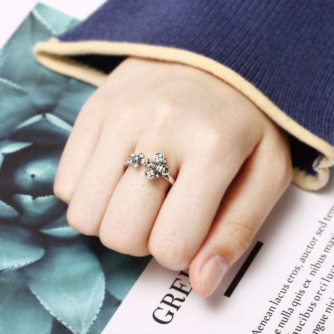 Chic Adjustable Open Ring Sexy Womens Cute Honey Bee And Flower Finger Ring Cool Elegant Jewelry For Women Shellhard - 64 Corp